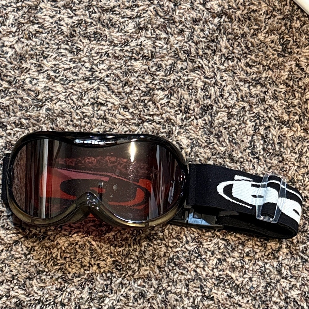 Bolle Black Frame Snow Goggles with Rose-Tinted Lens